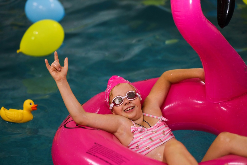 Pool Fountains for Pool Parties